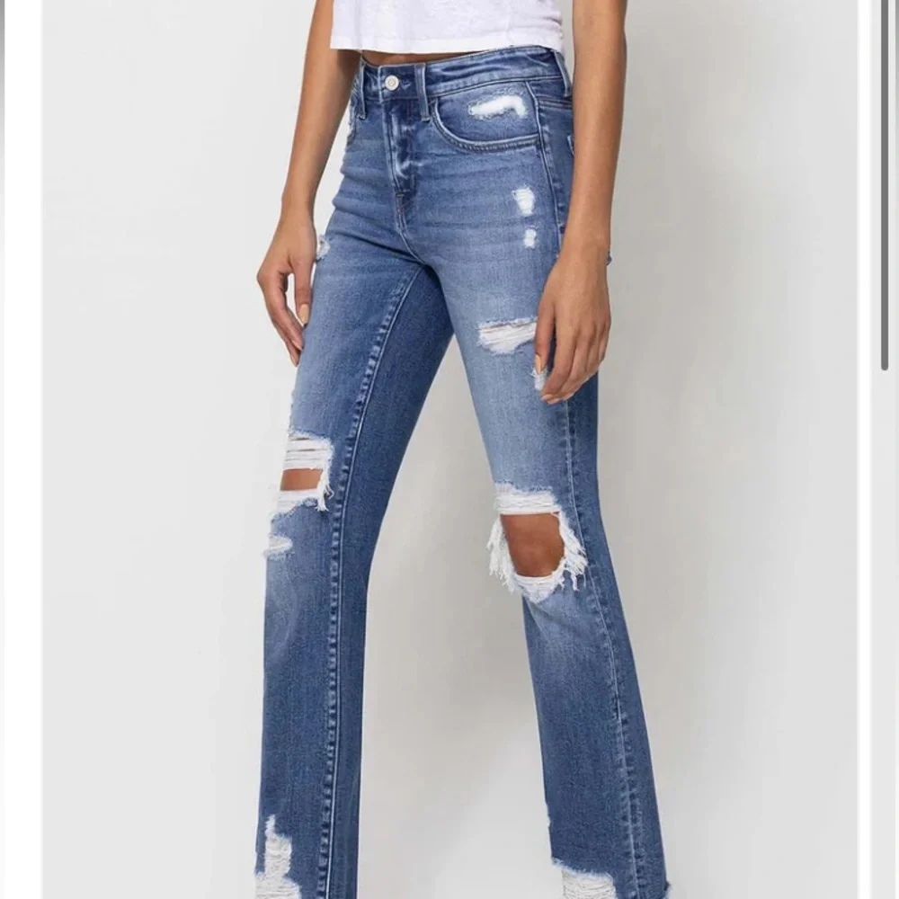 Flying Monkey Black Label Distressed High-Rise Flare Jeans Size 26 New With Tags - Picture 2 of 14